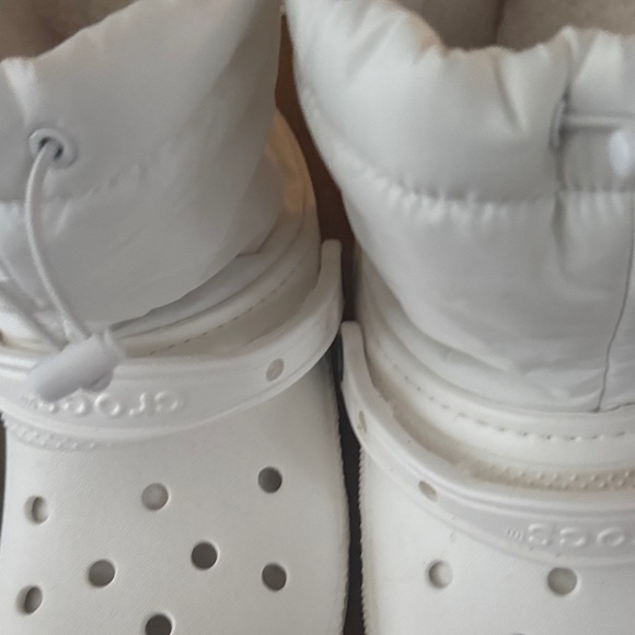 White Crocs Winter Boots - Picture 5 of 5